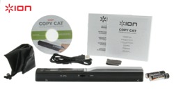 ION Copycat wird inkl. Software, Micro SD Karte, USB Kabel und Batterien geliefert.