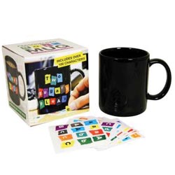 Klebe die Sticker auf die Tasse zum selber Gestalten und entwerfe so deine pers&ouml;nliche Tasse.
