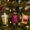 Glazen kerstballen met figuurtjes van Bubble Tea, Macaron, Wafel