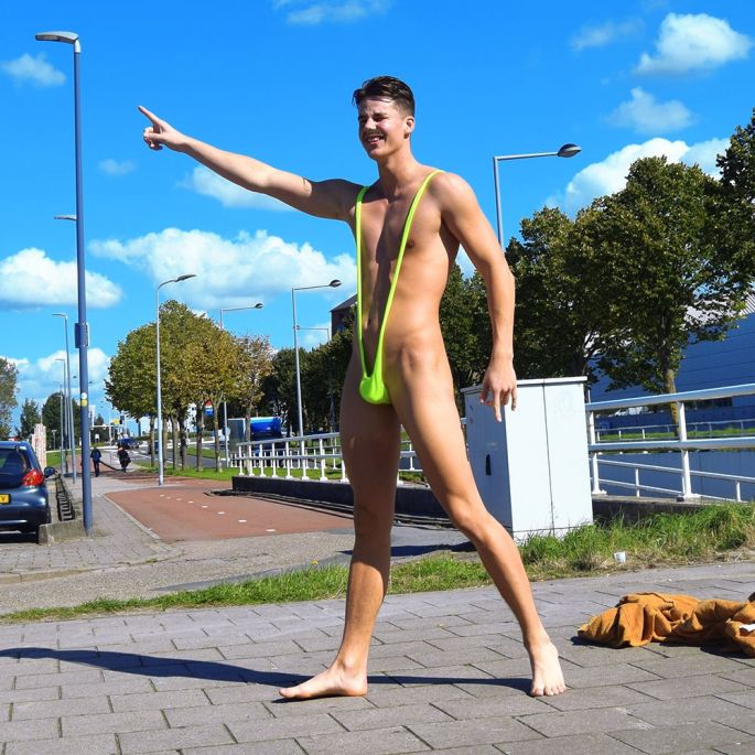 Borat Mankini - Origineel - One Size Fits All - Groen - Mannenstring Bekend van de Film - Carnaval - Borat String