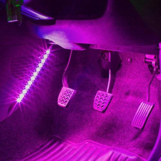 Auto Interieur LED-verlichting - 15 verschillende kleuren - 4 strips -  Geluidsgevoelig - Auto verlichting