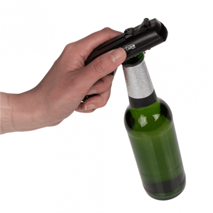 Ontdek een nieuwe manier van fles openen met deze handige bierdop schieter. Maak je drinkervaring leuker!