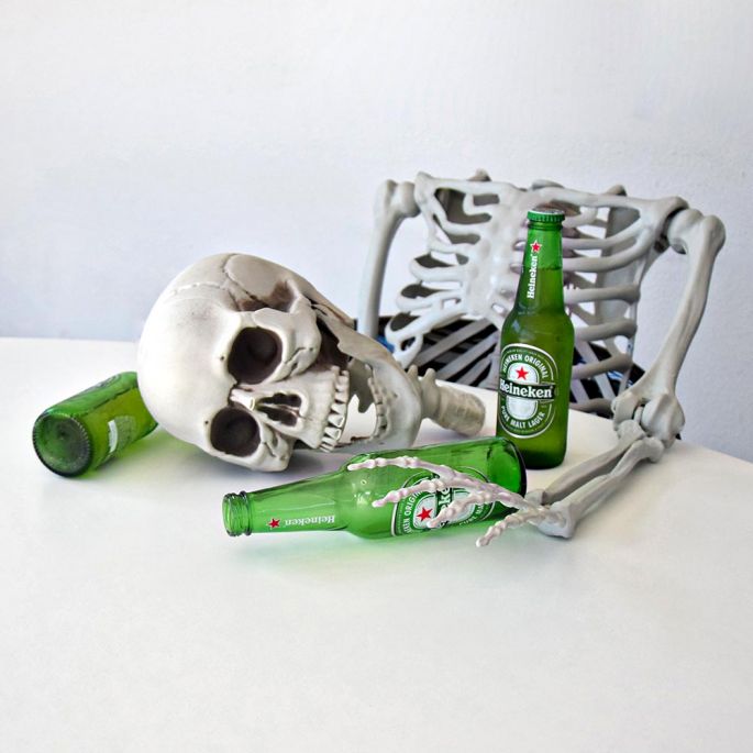 Human Size Skelet - 170cm - Realistisch Design - Halloween Decoratie - Levensecht Lijkend Skelet