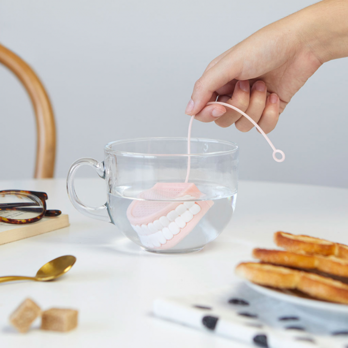 Tea Infuser Teath – Thee infuser in de vorm van een Gebit