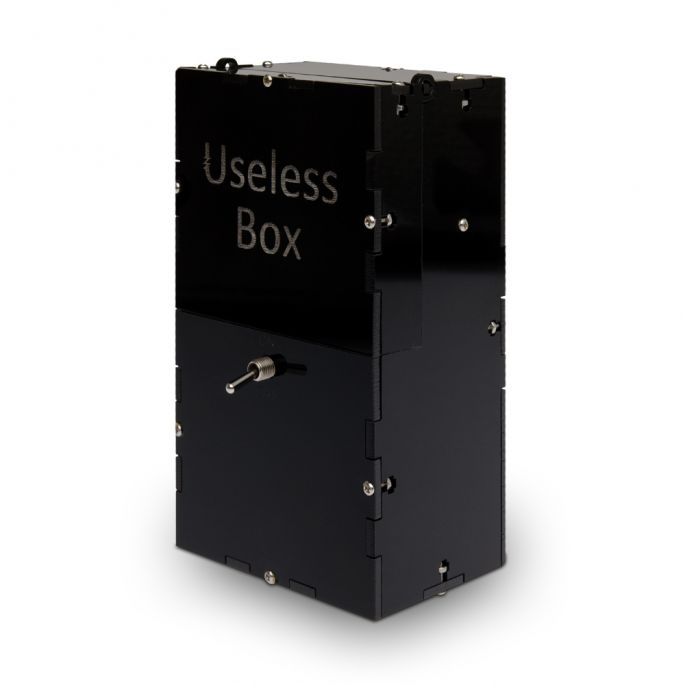 Useless Box - Gemonteerd - Incl. Extra Schroeven, Bouten en Mini Schroevendraaier - Nutteloos Cadeau