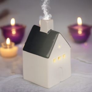 Keramieken huisje voor theelichtjes wierookkegels