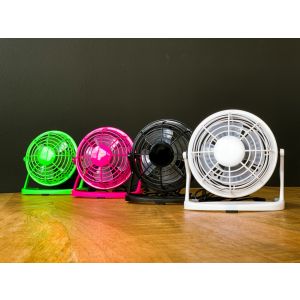 Desktop ventilator met USB kabel - Verschillende kleuren - Compact formaat - Desktop fan with USB cable 