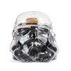 Star Wars fans opgelet! Een glazen koektrommel in de vorm van een Stormtrooper.
