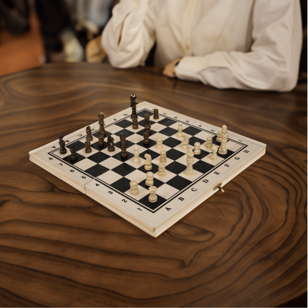Schaakbord van hout Authentiek bord 34 x 34 cm Schaakspel hout Houten schaakspel kopen