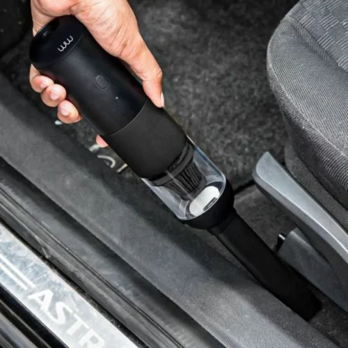 Mini stofzuiger voor de auto: Vaarwel tegen autovuil!