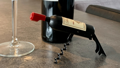 De Kurkentrekker & Flesopener wijnfles is een onmisbaar duo!