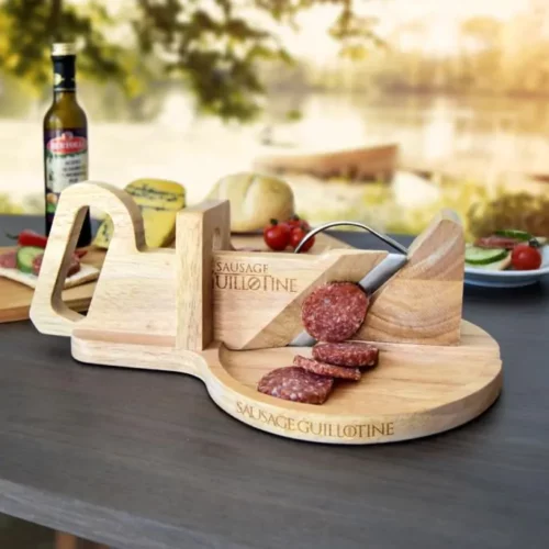 Snijden in Stijl: De Magie van de Worst Guillotine